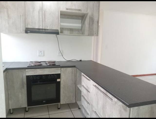 2 BEDROOM PROPERTY TO RENT IN SANDOWN